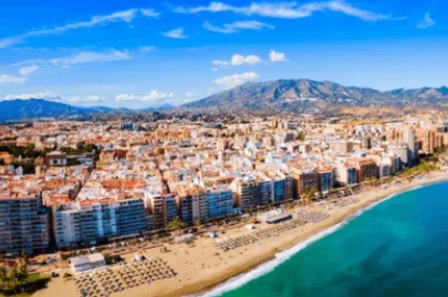 Appartamento Happy Travel Jasmine Higueron Fuengirola Esterno foto